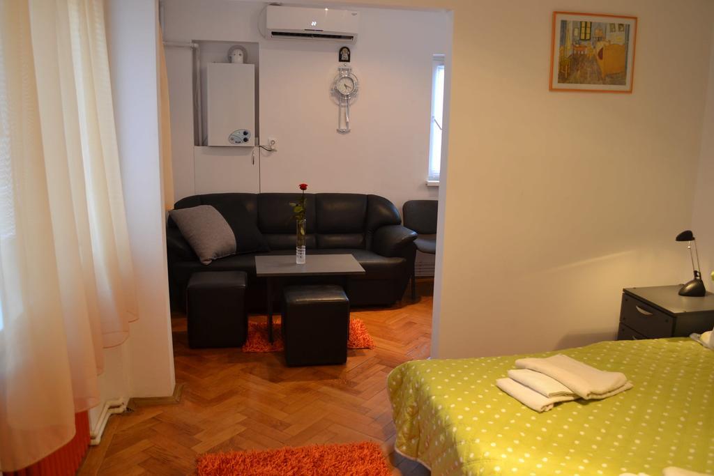 Victoria Studio Bukarest Rum bild