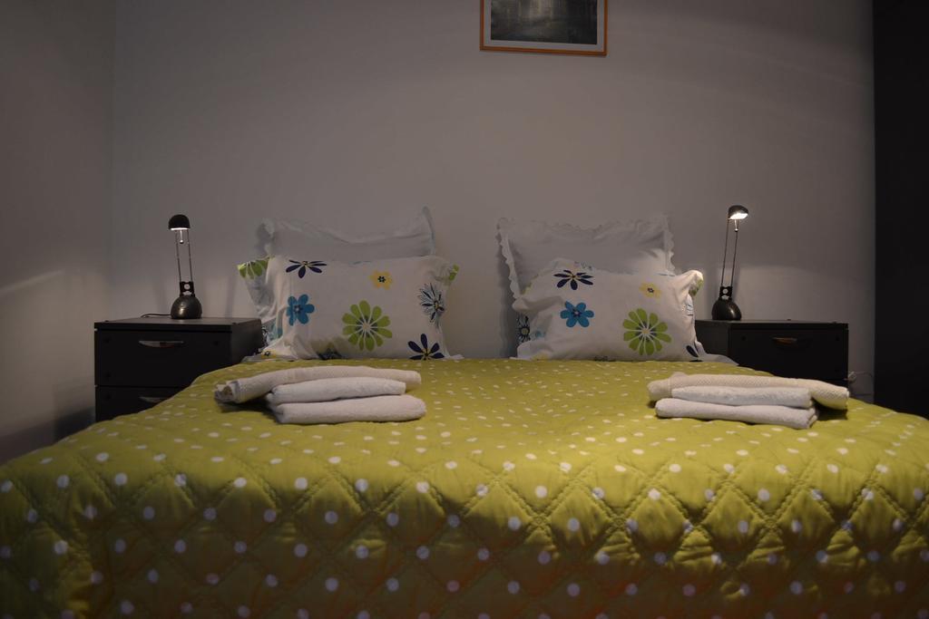 Victoria Studio Bukarest Rum bild