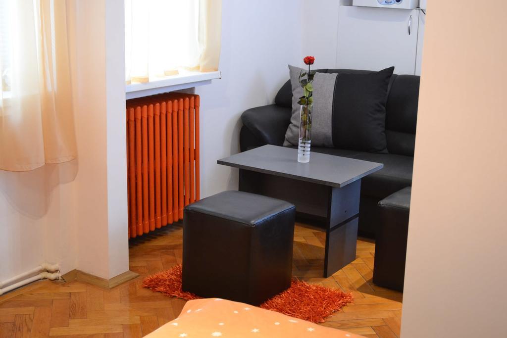Victoria Studio Bukarest Rum bild
